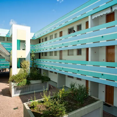 Apartamento And Cozy Flat 100m From The - Beahost