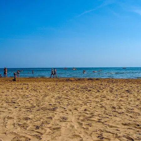 And Cozy Flat 100m From The - Beahost * Bibione